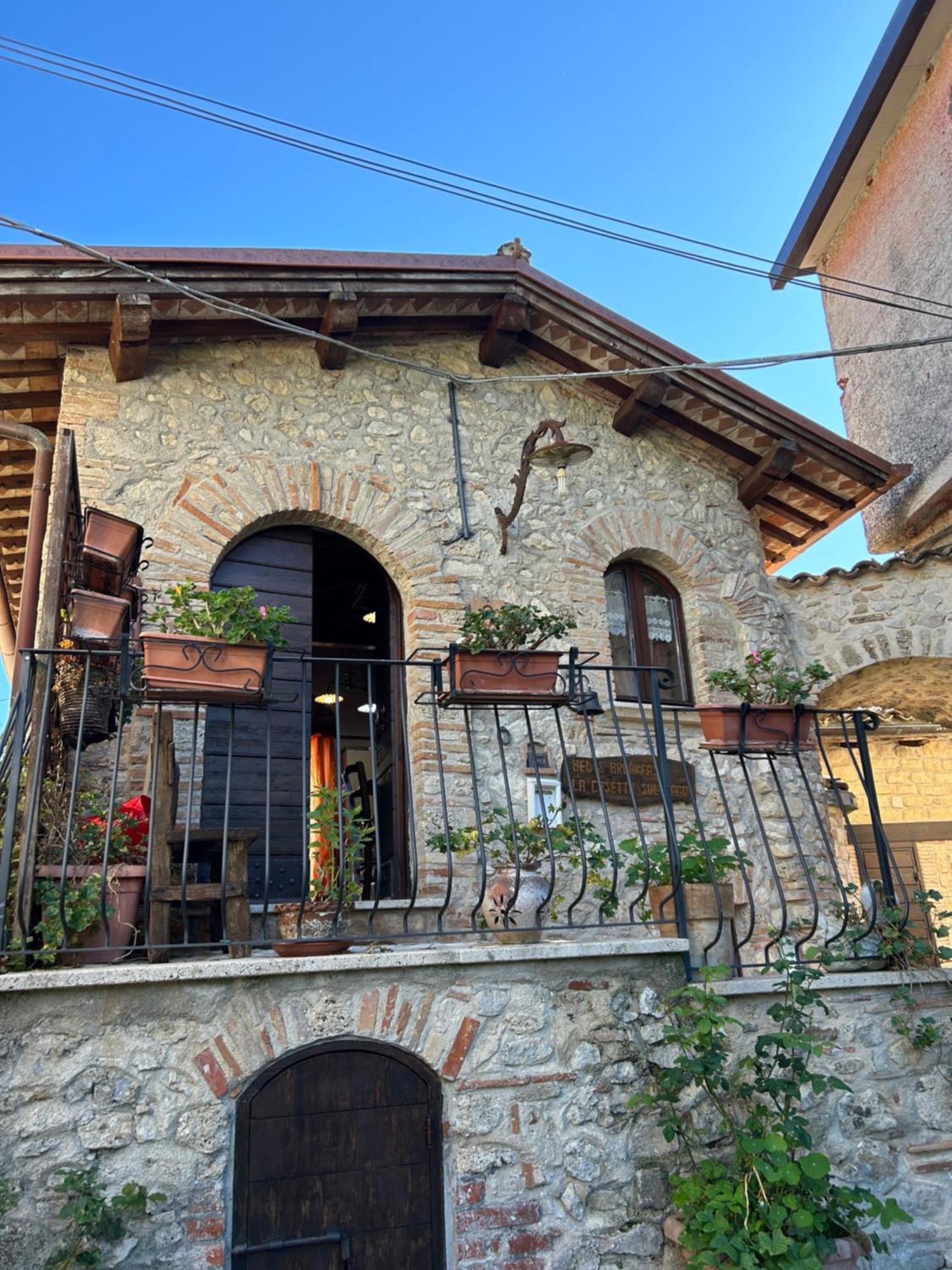 B&B La Casetta Sul Lago Colle di Tora Exterior foto