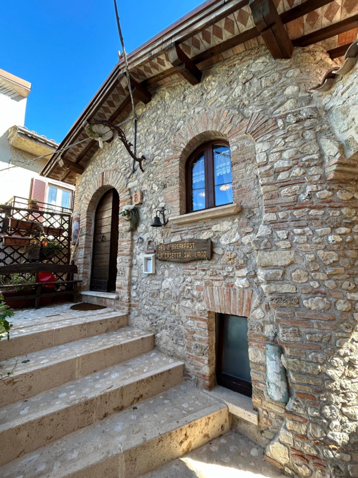 B&B La Casetta Sul Lago Colle di Tora Exterior foto